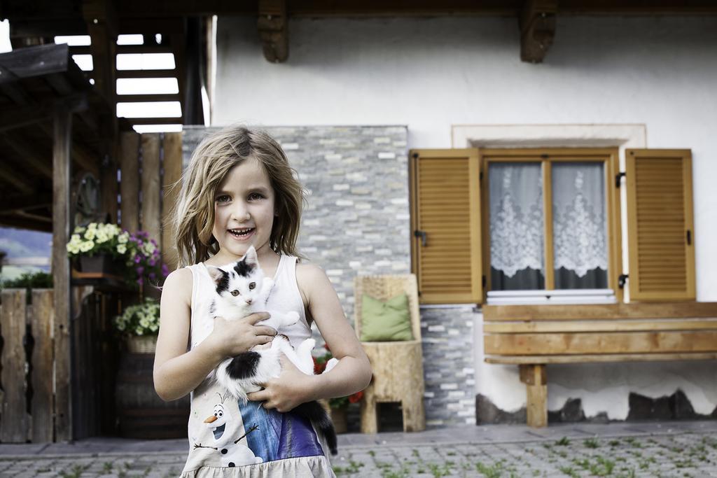 Hoelzlhof Brunico Eksteriør bilde